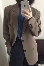 將圖片載入圖庫檢視器 MIKILE 咖色西裝外套女2021早秋韓版休閑寬松高級感炸街網紅西服

