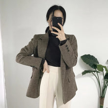 將圖片載入圖庫檢視器 2021秋冬韓版西服中長款chic千鳥格復古寬松顯瘦毛呢小西裝外套女

